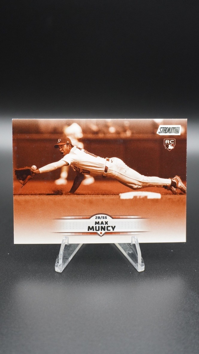 2025 TOPPS STADIUM CLUB MAX MUNCY #28 SEPIA RC ATHLETICS