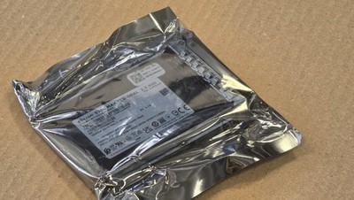 NEW 3.84TB SATA SSD Micron 5300 MAX MTFDDAK3T8TDT Dell 0W6G21 3YEAR WARRANTY