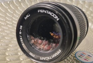 Prakticar Pentacon 70-210mm F4-5.6 Telephoto Zoom Lens PB Mount. £9 & Free Post