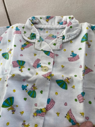 Vintage 1950s 1960s Job Lot Nursery Baby Kids Pyjama Top& Sleep Bag Retro Fabric - Picture 10 of 10