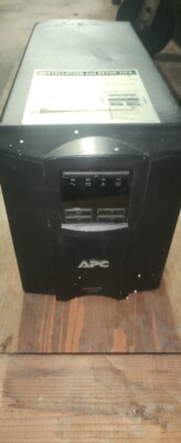 APC UPS: 980W  120V SMT1500  120V 8  Outlet Uninterruptable Power Supply
