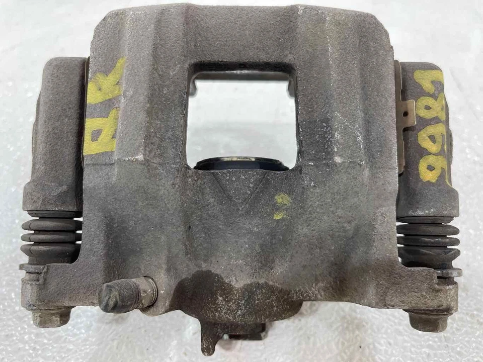 Pinza de freno trasera derecha pasajero Honda Pilot 2016-2022 usada OEM envío gratuito Foto 2 de 4