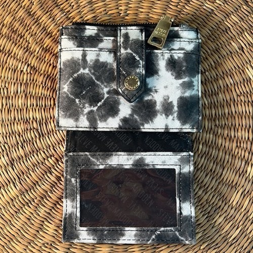 Steve Madden Credit Card Wallet Black and White Tie Dye - Picture 5 of 7