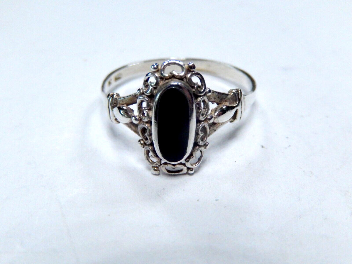 【HEYHORANG】★[925 Silver] Kitsch Blackheart Ring black enamel heart ring – Lisa Crowder Studio