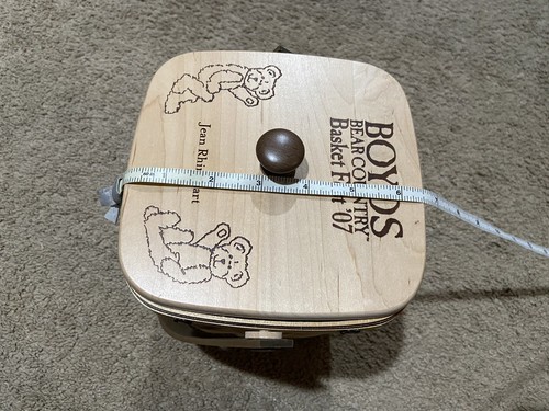 Longaberger Boyds Bear Country Basket Fest 2007 Forro Protector Tapa Madera Firmado - Imagen 15 de 16