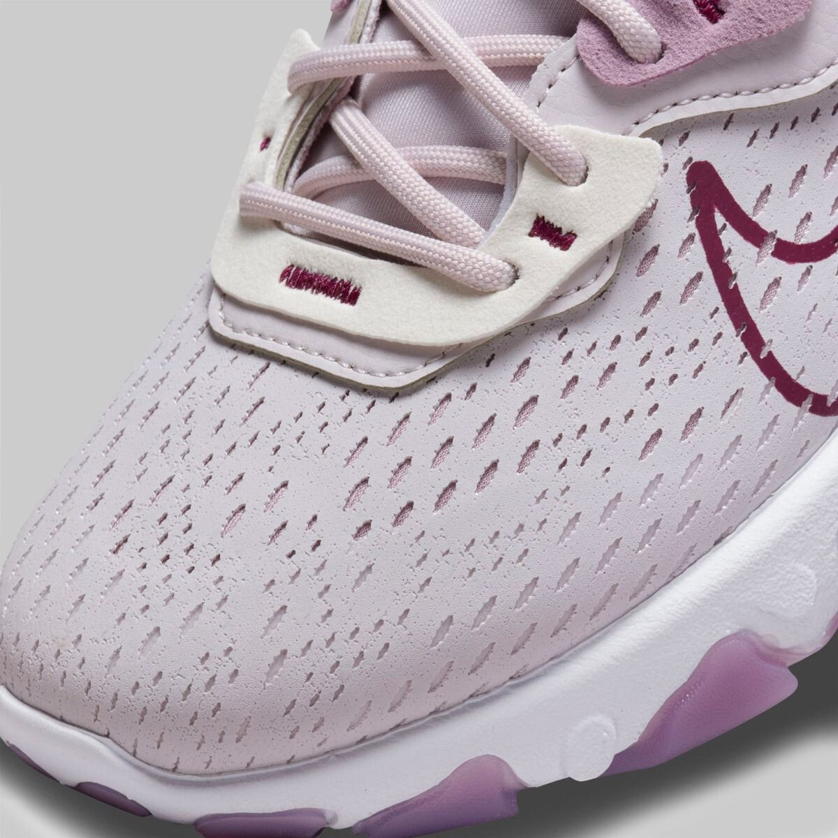 Nike React Vision Venice Sangria Amethyst Sneakers CI7523 500