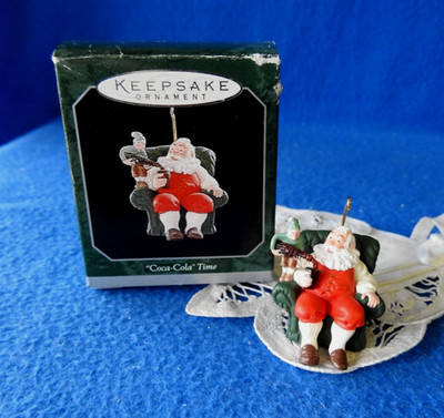 Hallmark Miniature Ornament 1998 Coca-Cola Time Elf Serving Santa a Coke