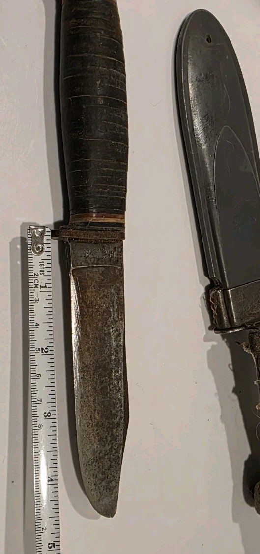 Vintage US Navy U.S.N. Mark 1 PAL RH35 Fighting Knife With Sheath