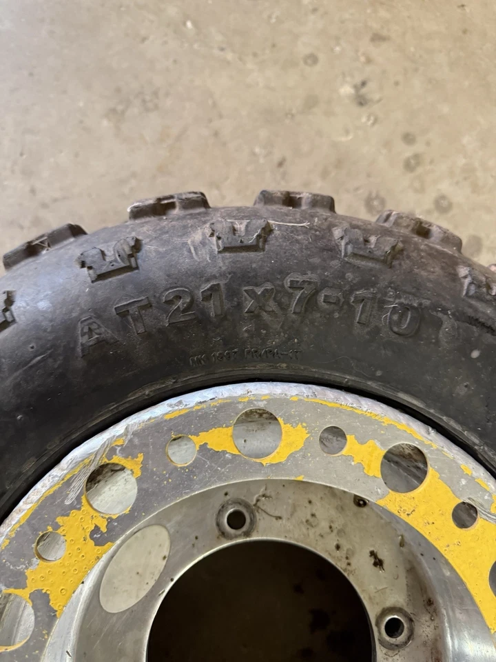 Par de llantas delanteras izquierda y derecha Can-Am Bombardier DS650 2000-2007 Foto 3 de 4