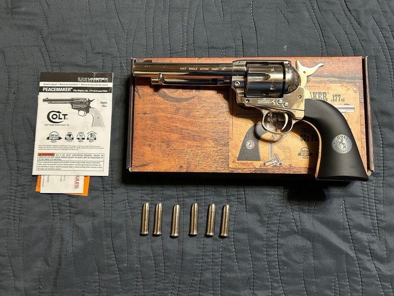 Screen Used Movie Prop.  Umarex Colt Peacemaker 0.177 Single Action Air Pistol
