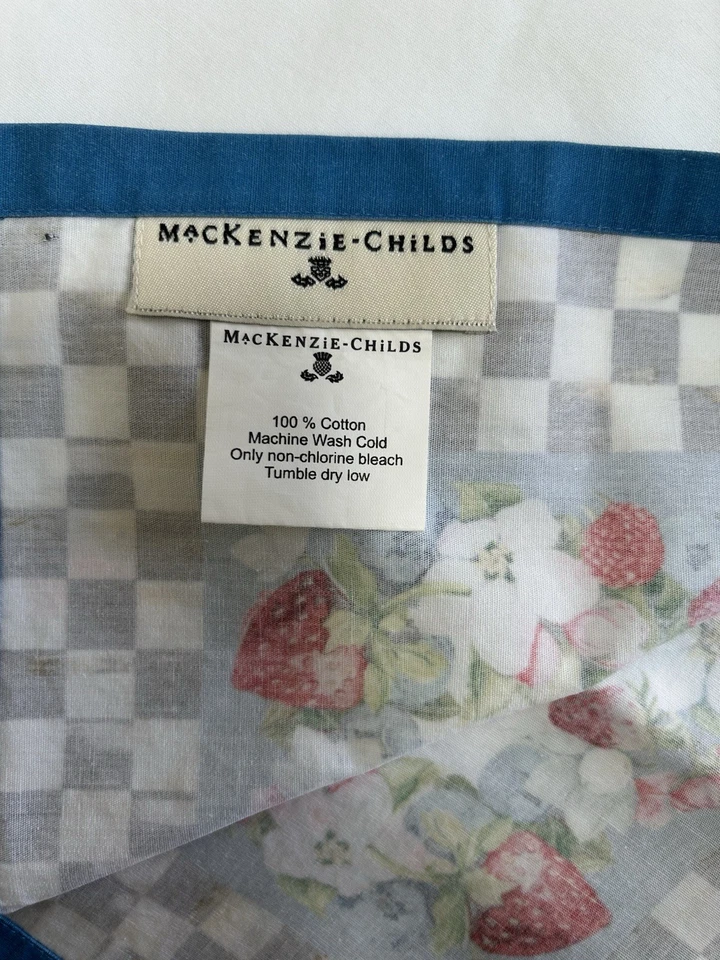 Mackenzie-Childs 20”x 20” Cotton Napkins (4) Berries And Flowers Courtly Check - Image 3 of 4