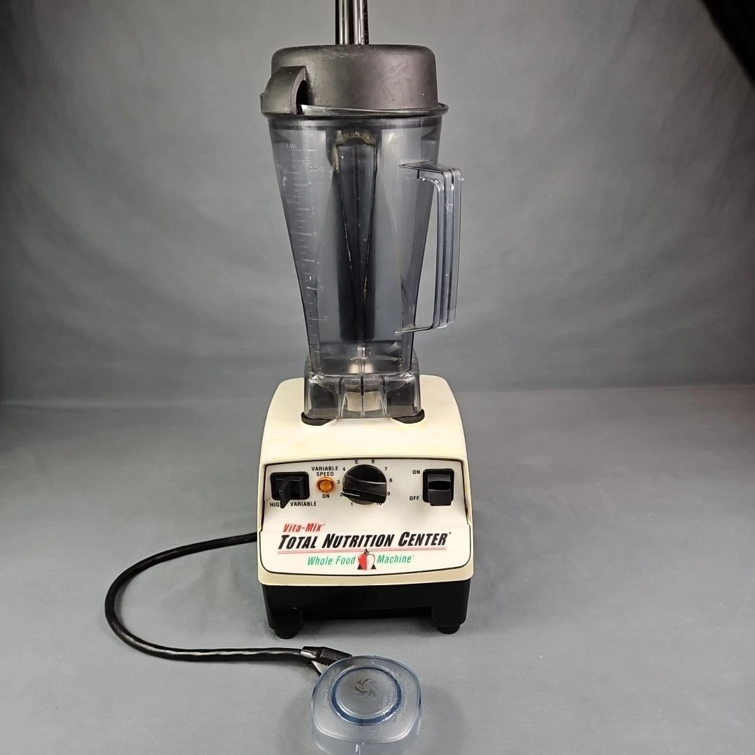 Vitamix ブレンダー ホワイト Vitamix Ascent X2 Blender in Polar White + Reviews | Crate & Barrel