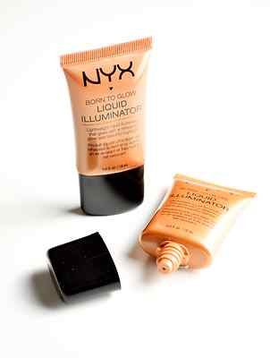NYX  Born To Glow Liquid Illuminator LI03 Pure Gold 0.6 oz Brand New & Sealed