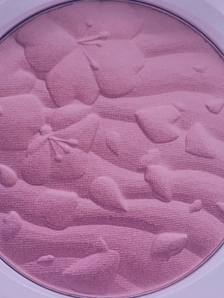 MAC Fleur Real High-Light Powder New in Box Free Ship - Image 2 of 4