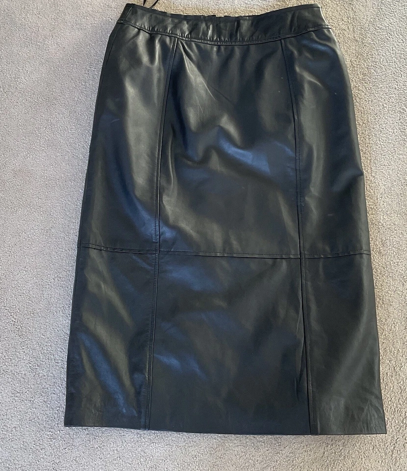 Falda River Island Studio Negra Cuero Genuino Panelada - Talla 14 NUEVA Precio de venta sugerido por el fabricante 150 GBP Foto 4 de 4