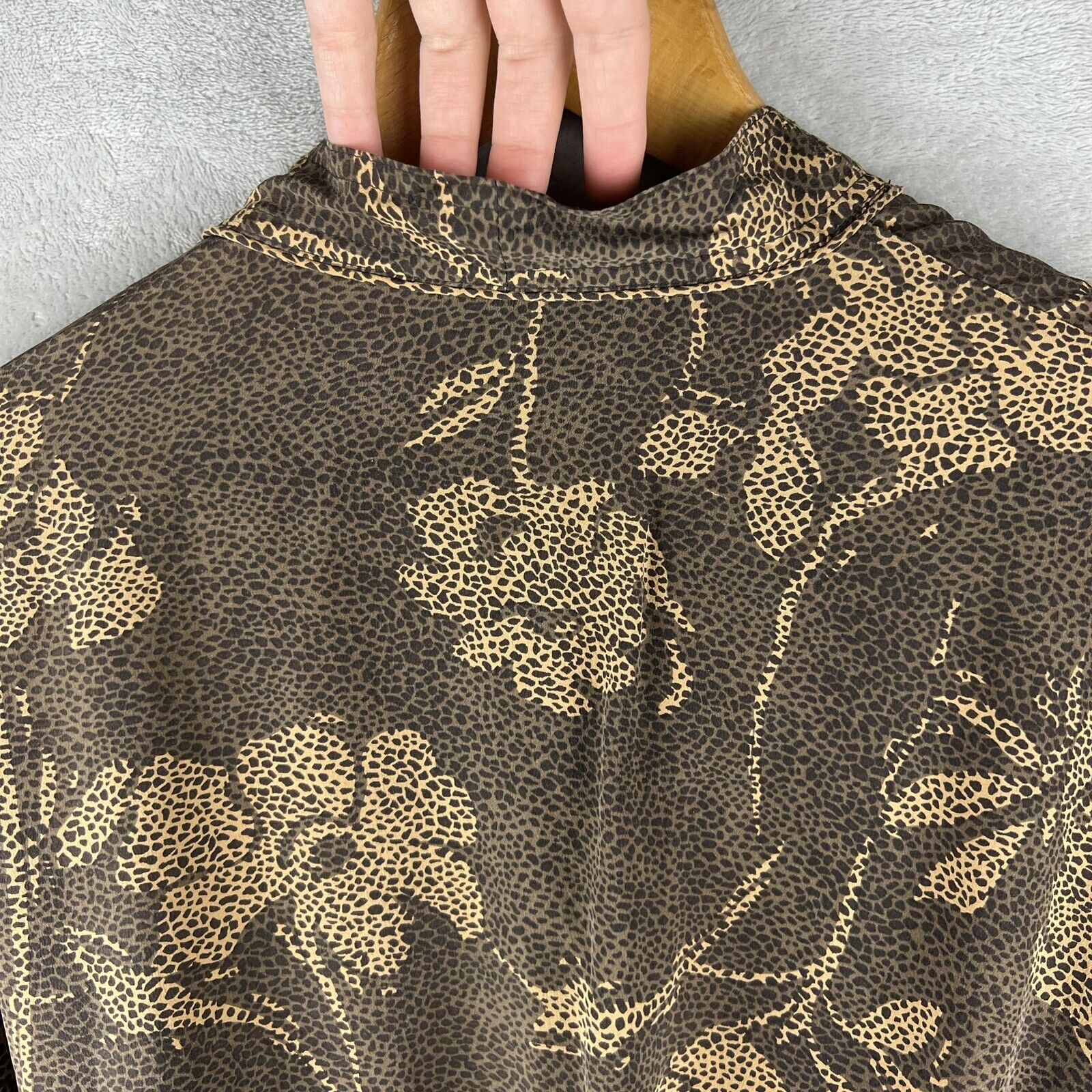Vintage Halston Size Small 100% Silk Robe Brown F… - image 22