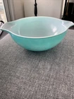 Pyrex Vintage Cinderella Mixing Bowl In Amish Butterprint 4QT