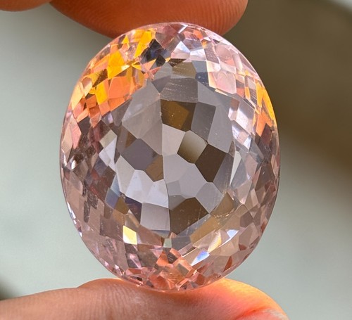 Natural Pink Kunzite 142 Ct Big Size Oval Cut Faceted Loose Gemstone - Picture 5 of 9