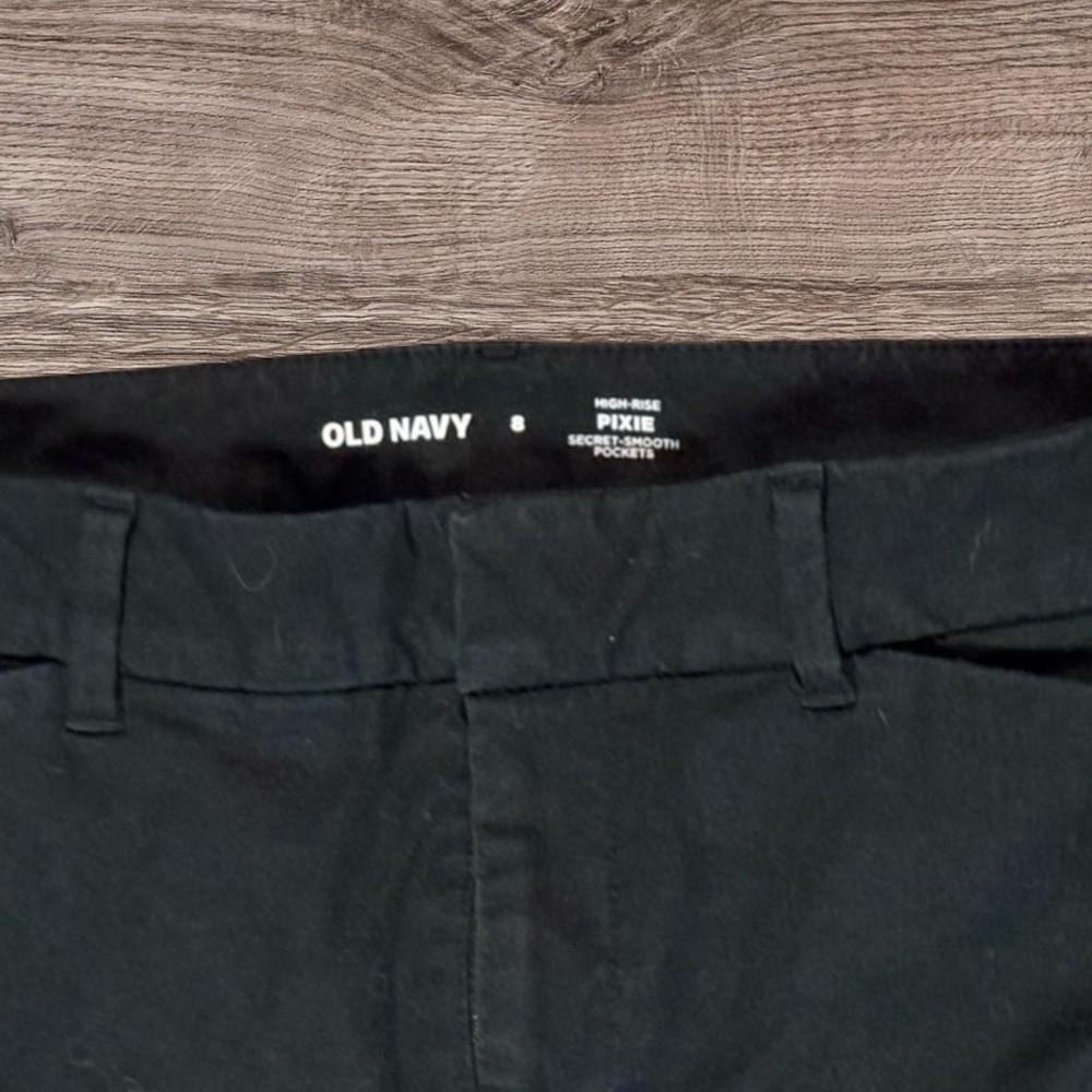 Old Navy Classic Chic Black Pixie Styled High Ris… - image 2