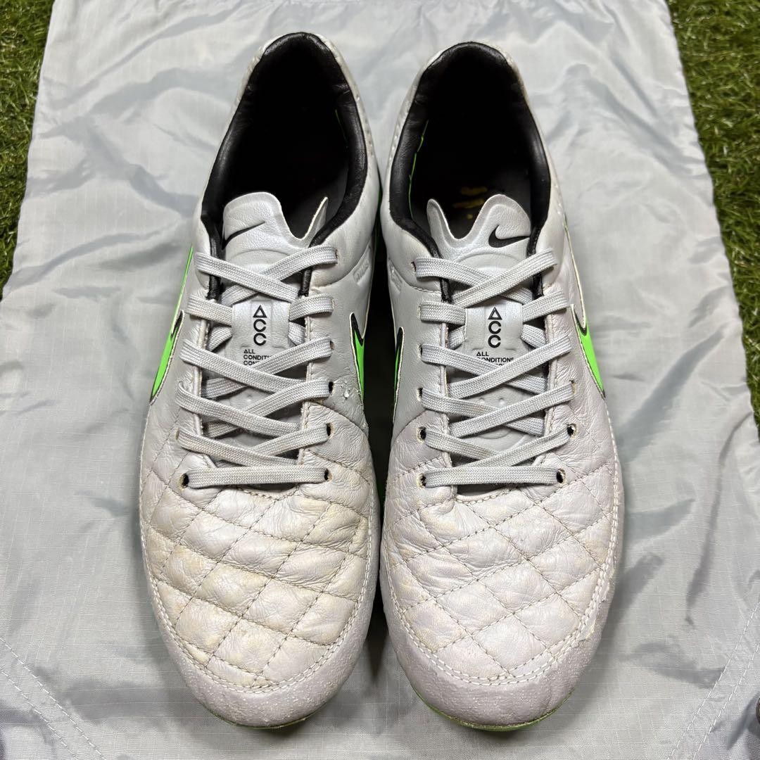 Nike Tiempo Legend V Soccer Cleats 7.0US 25cm Used HG Studs