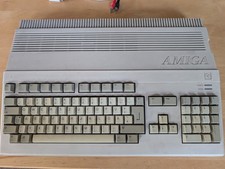 Amiga 500 1MB mit Netzteil voll funktionsfäh...