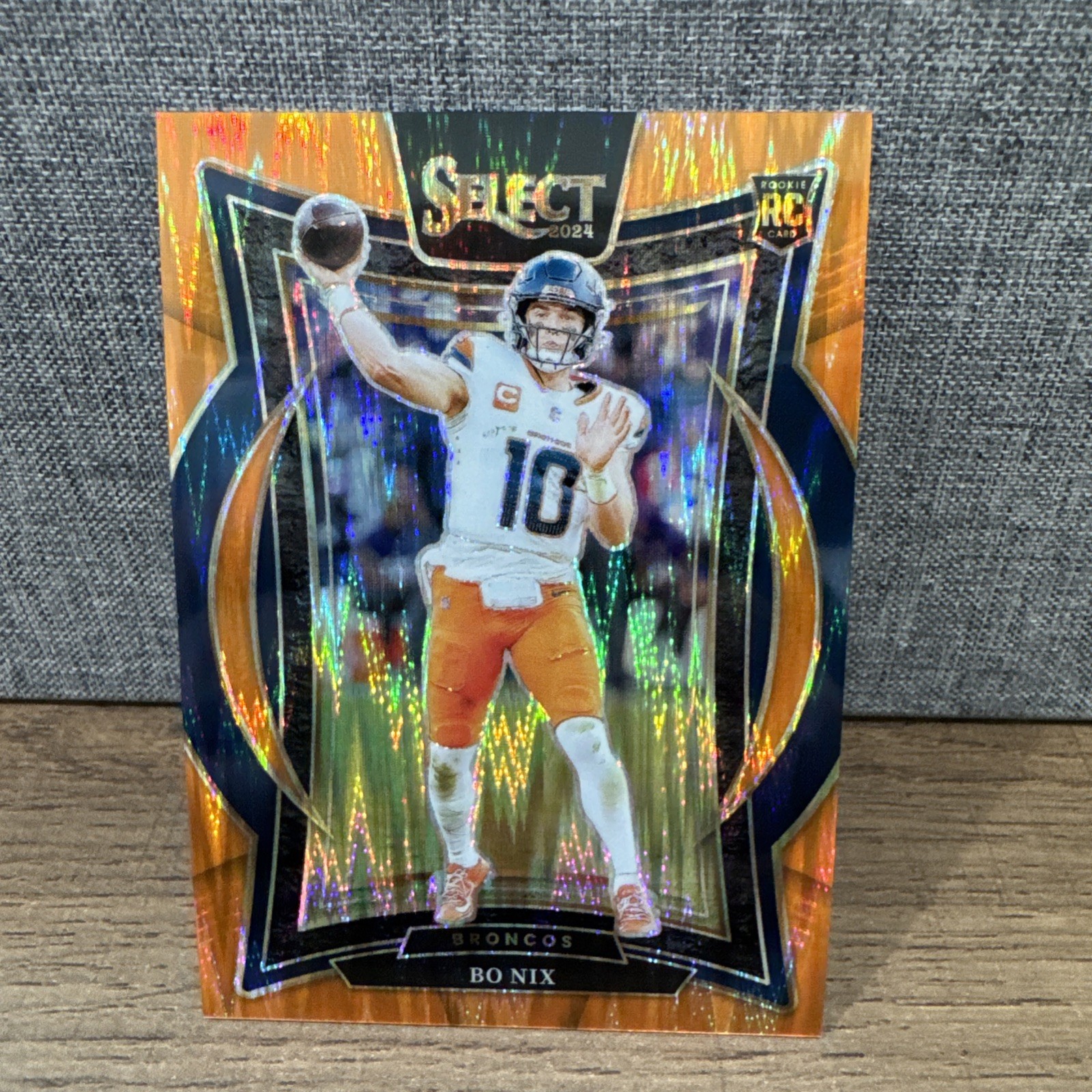 2024 Panini Select - Concourse Bo Nix #30 Orange Shock Prizm /499 (RC)