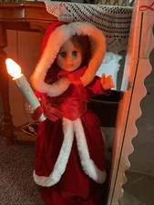 Rennoc SANTA'S BEST 24" Girl Caroler Little People Animated Lighted Christmas