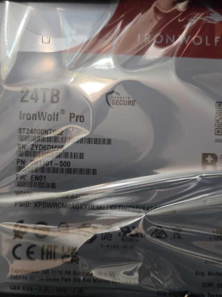 Seagate IronWolf Pro 24TB 7200 RPM SATA 6Gb/s 512MB 3.5" HDD ST24000NT002 New - Image 2 of 3