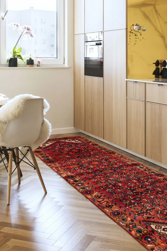 Vintage Hand-knotted Runner Rug 3'0" x 9'5" Traditional Oriental Wool Carpet - Image 2 of 4