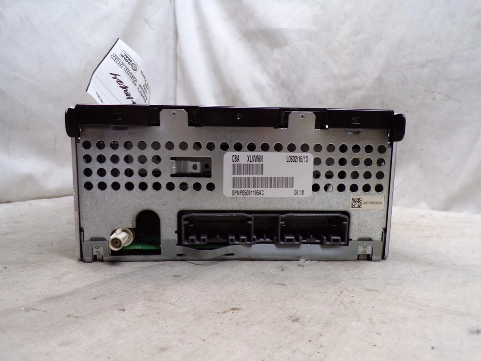 08-10 Dodge Chrysler Jeep Radio Baja Velocidad Reproductor de CD RES P05091195AC DFM21 Foto 4 de 4