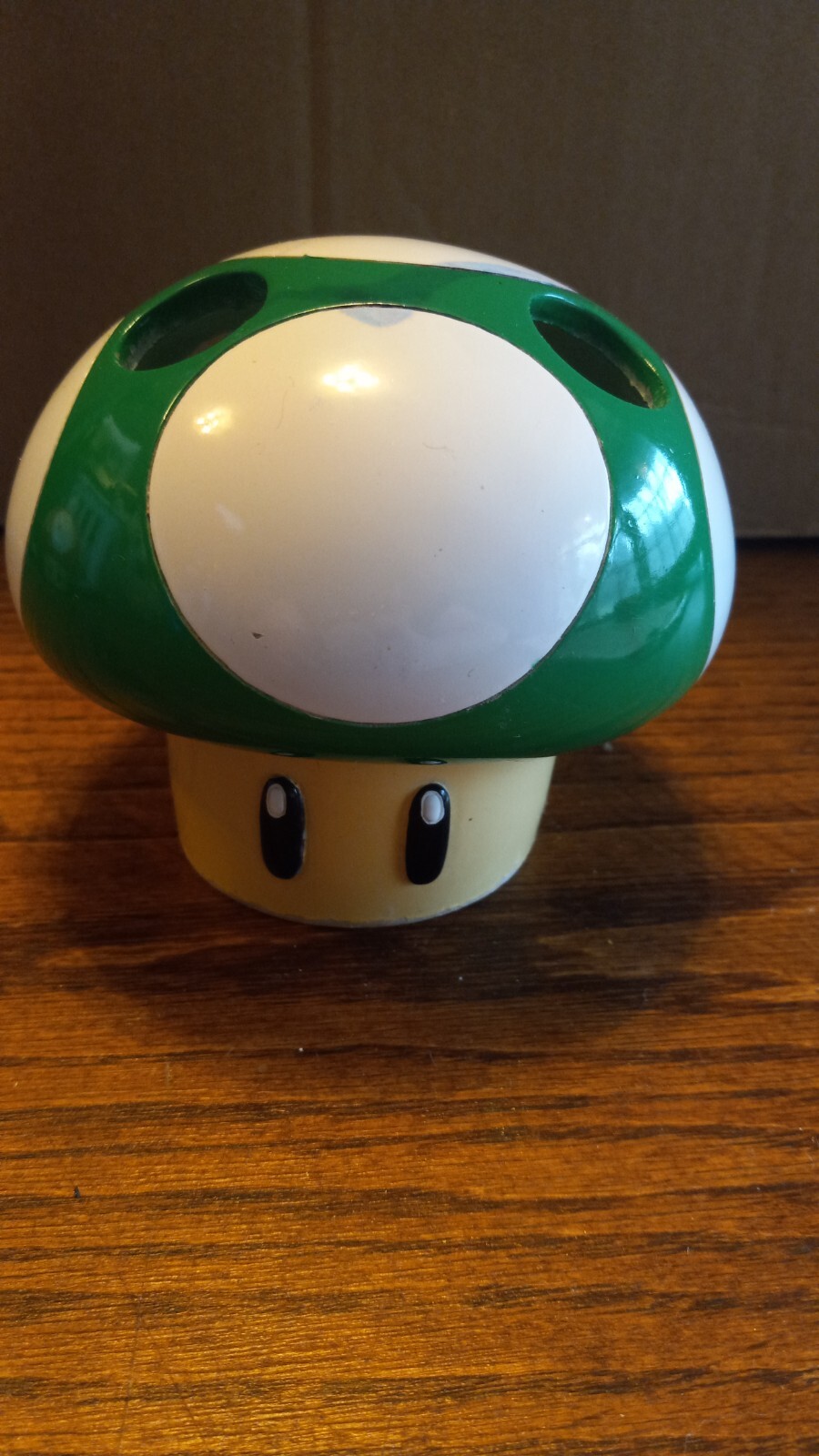 Nintendo Super Mario Mushroom Tooth Brush  Toothbrush Holder 2012