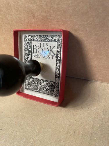 Vintage Rubber Stamp This Book Belongs to - Illuminated book plate stamp - Picture 7 of 9