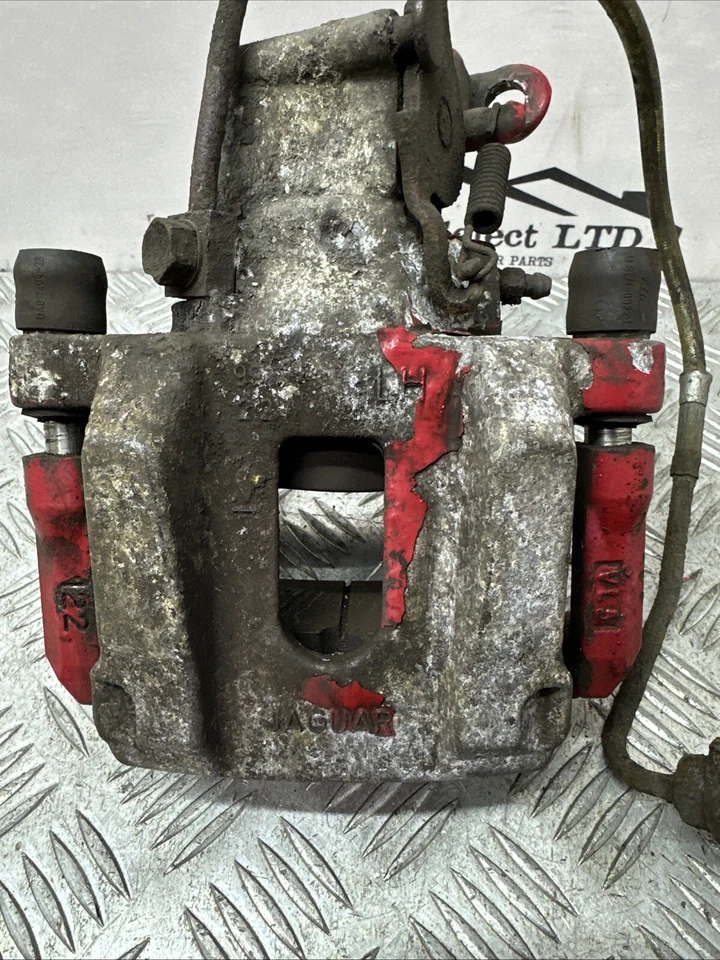 PINZA DE FRENO TRASERA IZQUIERDA ORIGINAL JAGUAR XF R 2011 supercargador 5,0 gasolina Foto 2 de 4