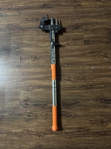 Pre Owned Excellent Dandelion Weeder Tool Gardening Landscaping Weed Remover