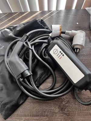 Nissan Leaf Ariya 240v/110 EV Charger level 2 Cable 30 Amp Electric Car charging
