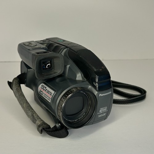 Panasonic Palmcorder Palmsight PV-L501 D No Accessories **UNTESTED **FOR PARTS** - Picture 1 of 7
