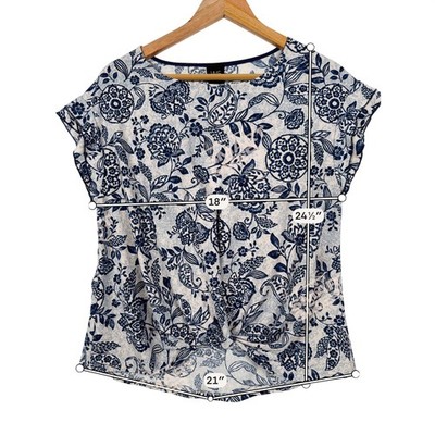 W5 Floral Twist Front Blouse Womens Medium Blue White Paisley Cap Sleeve Top