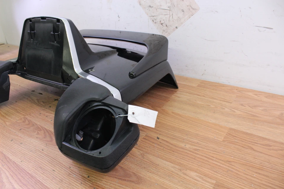 1998 98 Honda Gl1500 Goldwing 1500 tampa traseira do porta-malas com spoiler e caixas de alto-falante - Imagem 2 de 4