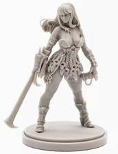   Kingdom Death 30mm Base  Woman Soldier Warrior Unbuild WH506