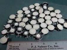 Piher 5KΩ PBC Right Angle Mount Trimpots with Knob Quantity 50 NOS