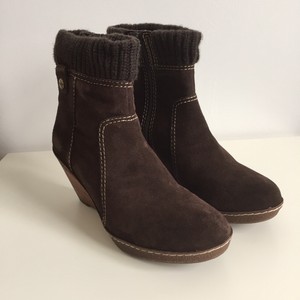 clarks wedge ankle boots