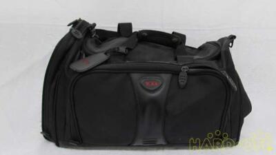 Tumi 525C Boston Bag Business Casual Leather Luxury High-End 