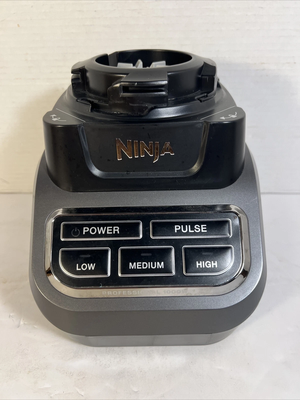 Ninja BL610 Professional 1000W Part Blender Base Motor Only Smoothie Mixer
