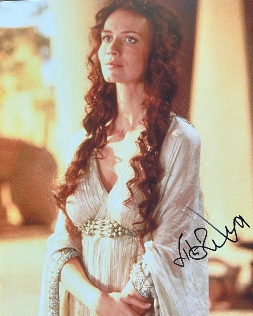 Saffron Burrows Troy