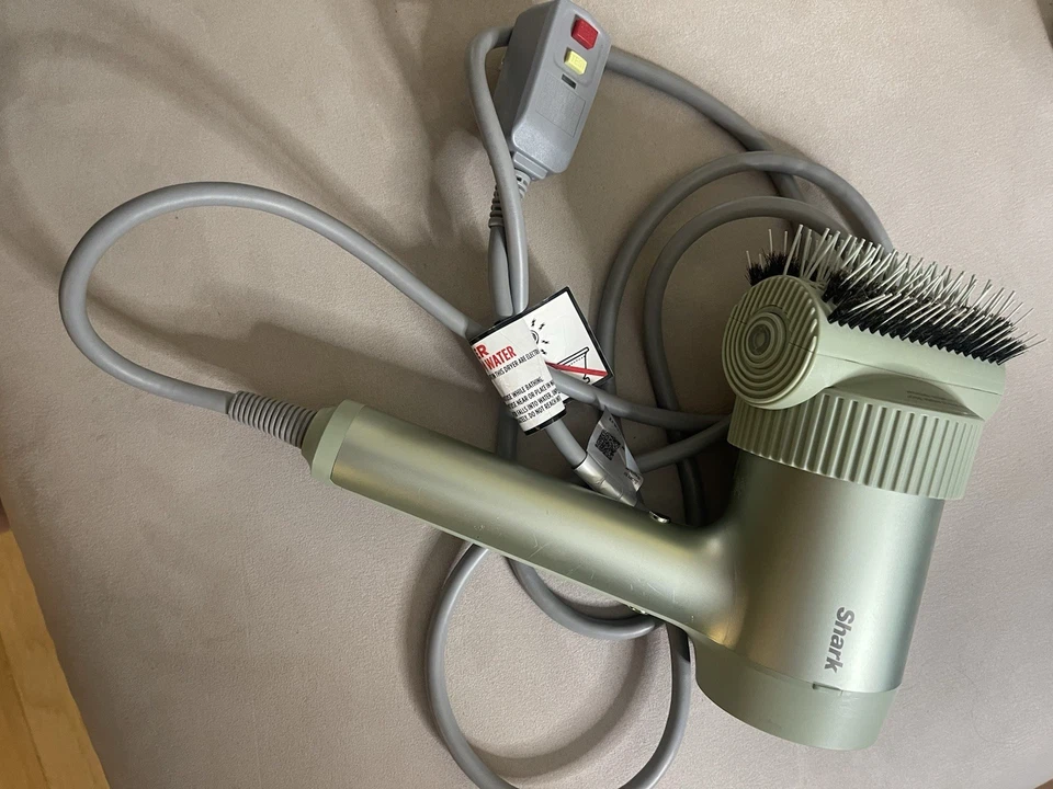 Secador de pelo estándar Shark HyperAir IQ - Estiladores Matcha IQ Foto 2 de 3