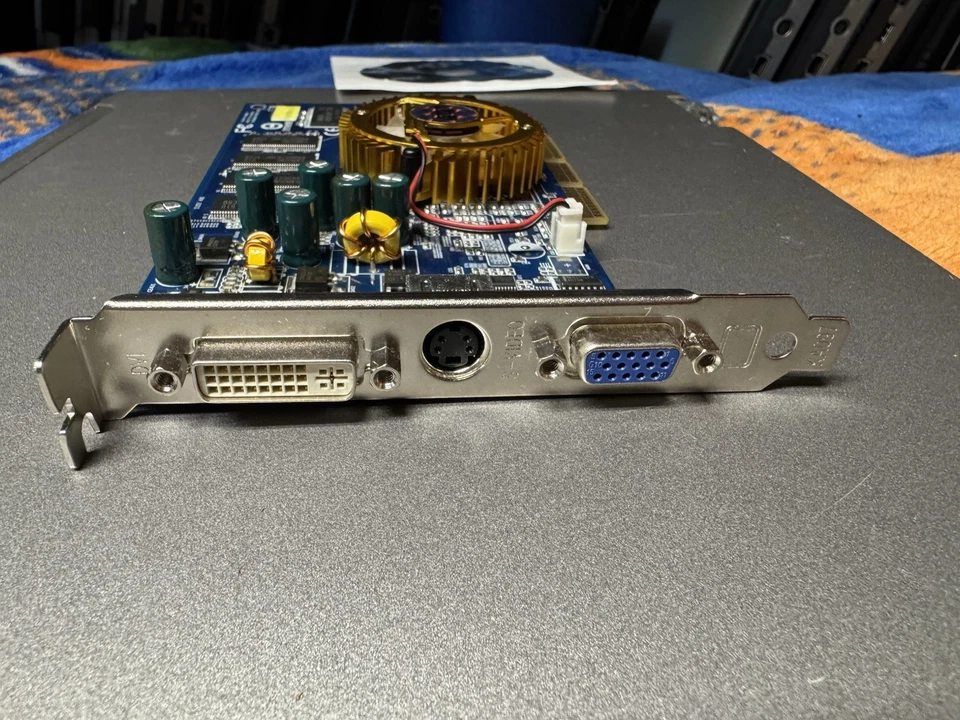 PCIe 16 Bit VGA/DVI/SVGA Ports AGP Interface - Image 2 of 3