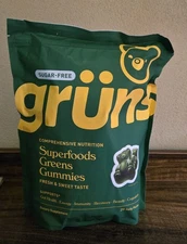 Gruns Adults Super Greens Gummies, Superfood Gummy Bears with Spirulina