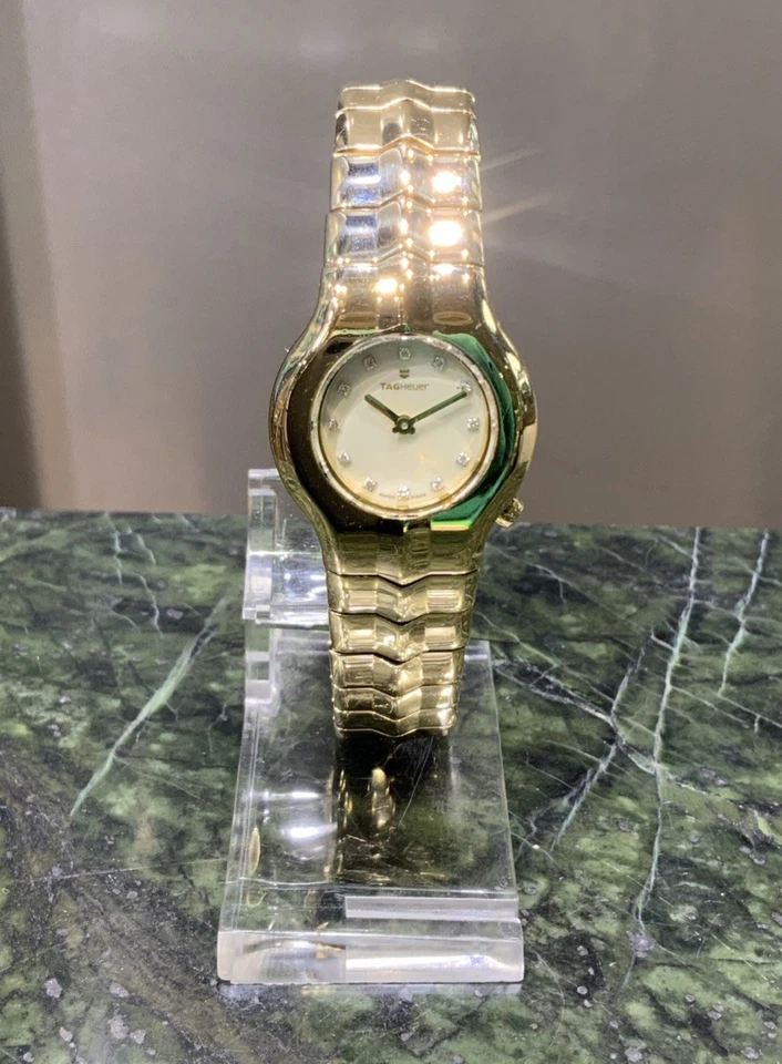 TAG Heuer, Alter Ego, Damenuhr, Gold 18kt 102,59g, Perlmuttblatt mit Diamanten - Bild 1 von 4