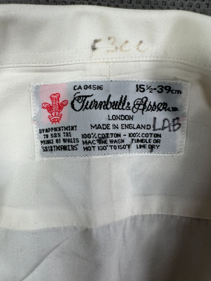 Camisa de vestir Turnbull & Asser England para hombre 15,5-39 blanca sólida puños franceses Neiman Foto 2 de 4