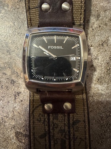 Fossil Men's wide brown Leather band.Analog,water-resistant dress watch. - Picture 2 of 9